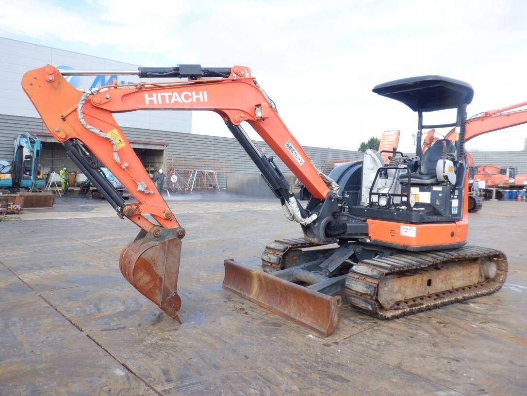 MINI EXCAVADORA HITACHI ZX40U-5B USADA