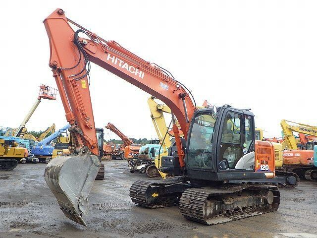 EXCAVADORA HITACHI ZX120-6 USADA