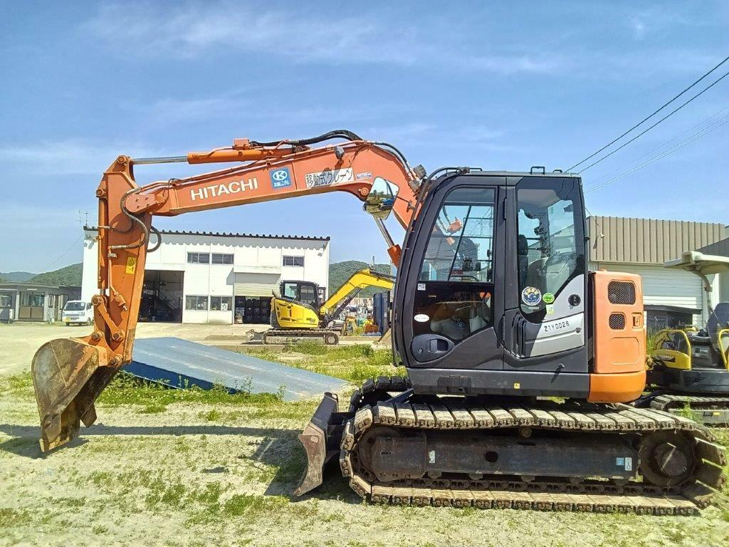 EXCAVADORA HITACHI ZX75US-5B USADA