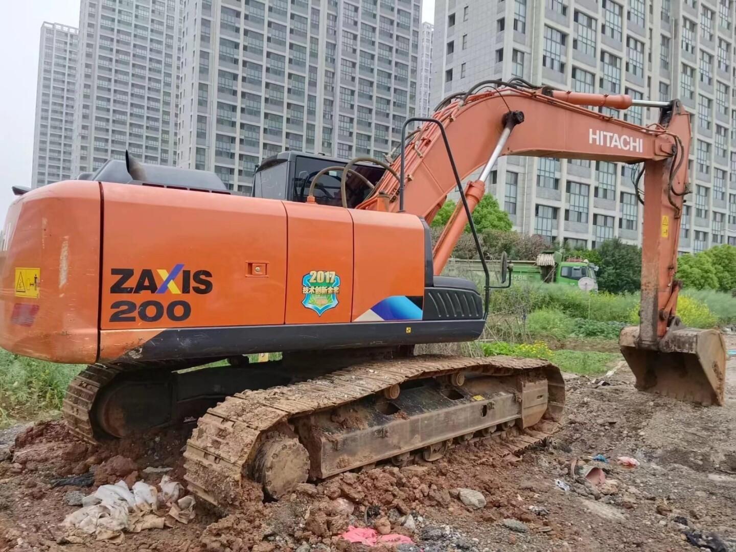 EXCAVADORA ZX200-5A REMANUFACTURADA