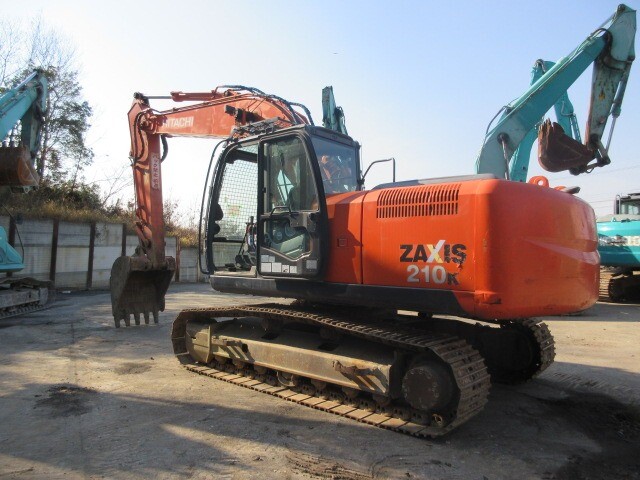 EXCAVADORA ZX210K-3 REMANUFACTURADA