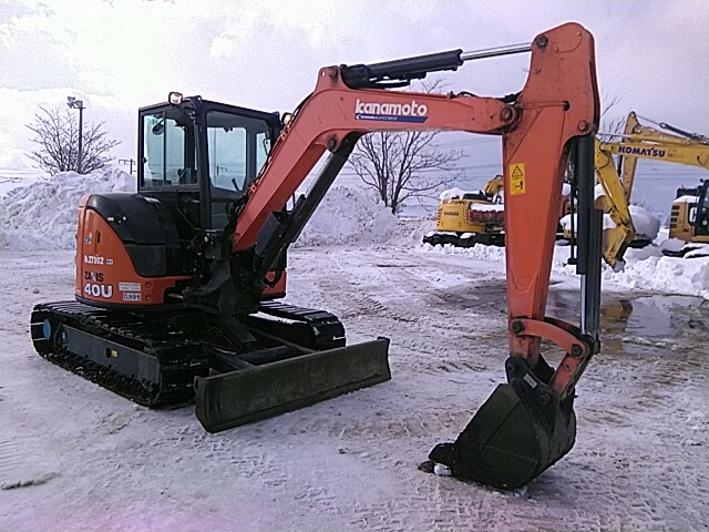 MINI EXCAVADORA ZX40U-5B