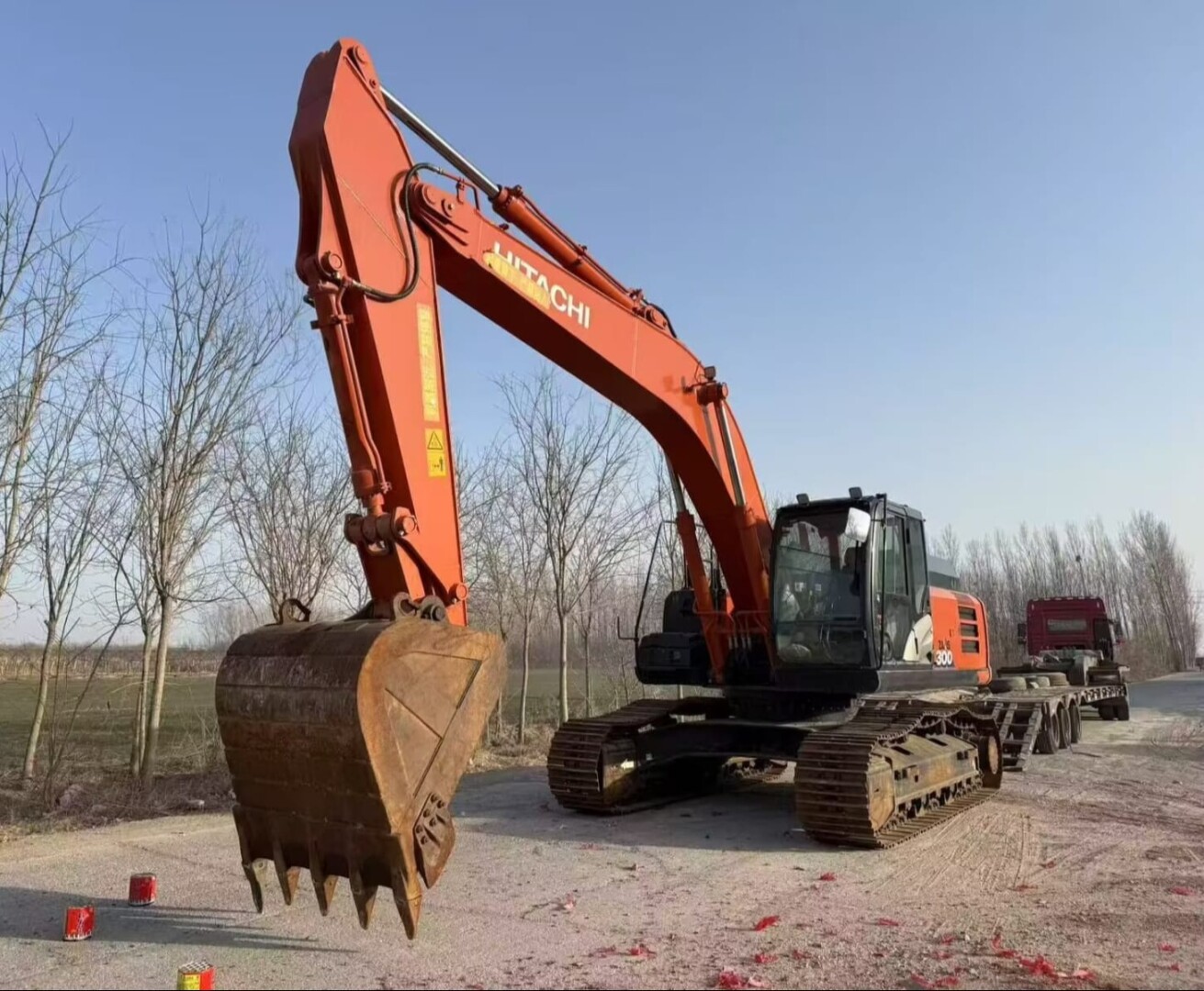 EXCAVADORA HITACHI ZX300-6A USADA